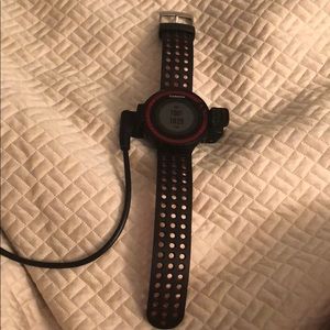 Garmin Forerunner 220 GPS Running Watch